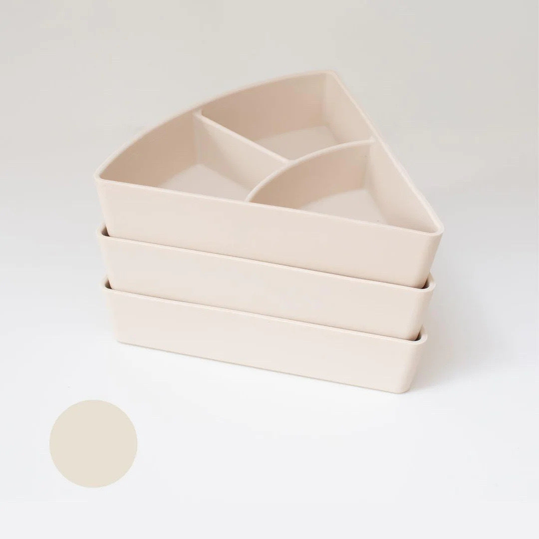 Kinmilo Montessori sensory play tray or tactile learning accessory